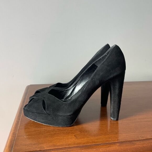 Stuart Weitzman Black Suede Peep-toe Heels - Picture 3 of 8